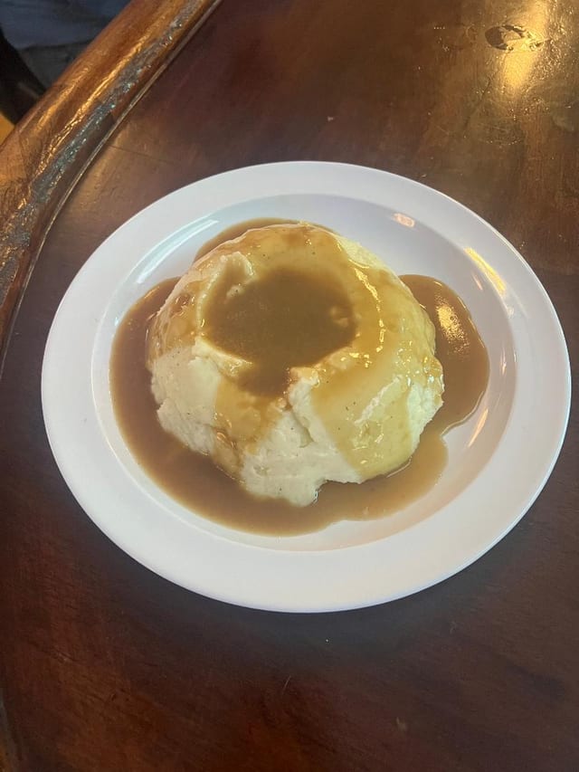 Mashed Potatoes w/gravy.